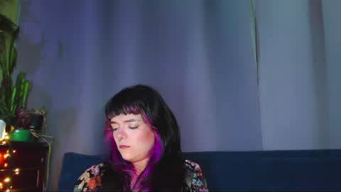 Snapshot of naughty_em_17 chatting on June 21, 2026, 4:48 am Em please help me reach 100 thumbs up 3 online show from June 21, 2026, 4:48 am