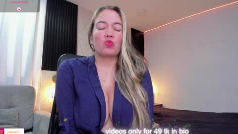 Snapshot of naughty_julieta13 chatting on February 5, 2025, 6:48 pm JULIETA online show from February 5, 2025, 6:48 pm