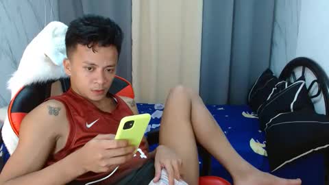 Snapshot of naughty_kirk chatting on April 22, 2026, 11:56 am Kirk online show from April 22, 2026, 11:56 am