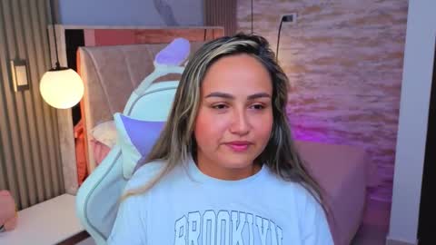 Snapshot of naughty_lilaa chatting on October 24, 2025, 8:27 pm LILA online show from October 24, 2025, 8:27 pm