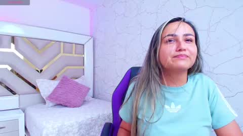 Snapshot of naughty_lilaa chatting on October 28, 2025, 2:53 pm LILA online show from October 28, 2025, 2:53 pm