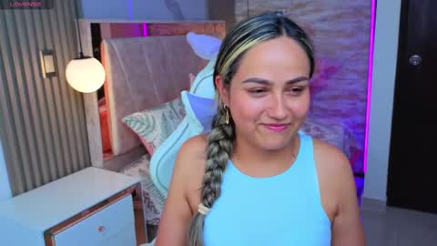 Snapshot of naughty_lilaa chatting on November 4, 2025, 6:51 pm LILA online show from November 4, 2025, 6:51 pm