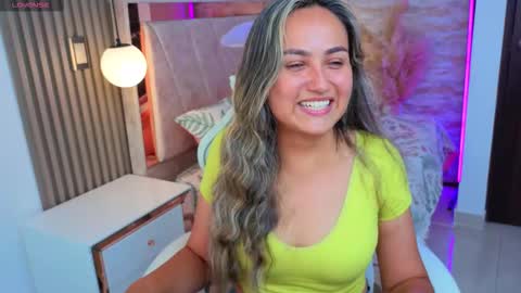 Snapshot of naughty_lilaa chatting on November 6, 2025, 7:59 pm LILA online show from November 6, 2025, 7:59 pm