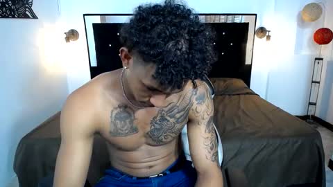 Snapshot of naughty_sebas_ chatting on January 27, 2025, 10:06 pm SEBAS online show from January 27, 2025, 10:06 pm