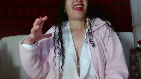Snapshot of naughty_tita chatting on June 17, 2026, 9:23 am Tita Madurita online show from June 17, 2026, 9:23 am