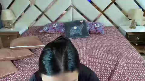 Ana online show from March 8, 2025, 7:31 pm