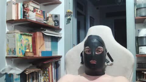 Snapshot of naughtyandperv chatting on December 19, 2024, 4:57 pm naughtyandperv online show from December 19, 2024, 4:57 pm