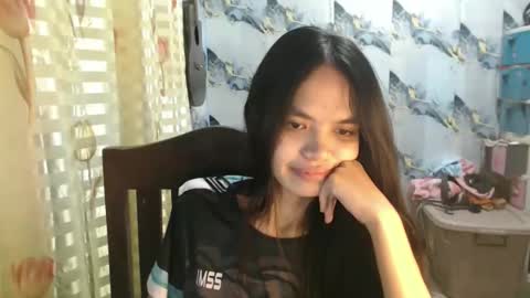 naughtyasian_honey online show from November 7, 2025, 12:16 pm