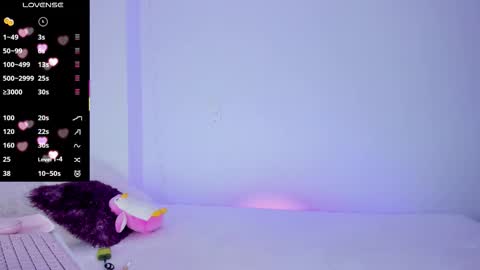      online show from October 17, 2025, 12:25 am