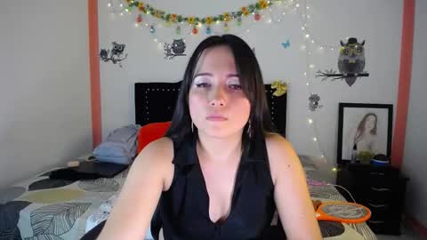 Valeria  online show from March 7, 2025, 9:48 pm