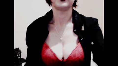 Snapshot of naughtyjenniferxx chatting on January 11, 2026, 2:49 am Jenny online show from January 11, 2026, 2:49 am