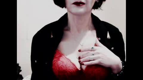 Snapshot of naughtyjenniferxx chatting on April 10, 2026, 8:30 am Jenny online show from April 10, 2026, 8:30 am