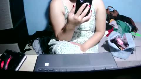 naughtykate69495126 online show from February 15, 2026, 10:28 pm