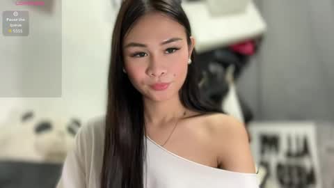 Snapshot of naughtymira888 chatting on May 1, 2026, 11:42 pm your girlfriend mira online show from May 1, 2026, 11:42 pm