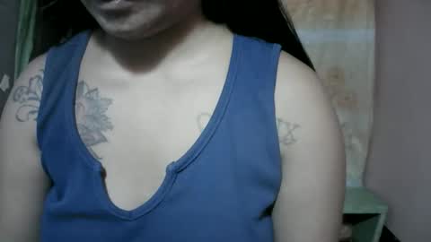 naughtymom_33 online show from November 7, 2025, 11:38 pm