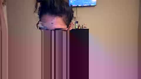 naughtynadia52 online show from December 16, 2025, 2:49 am