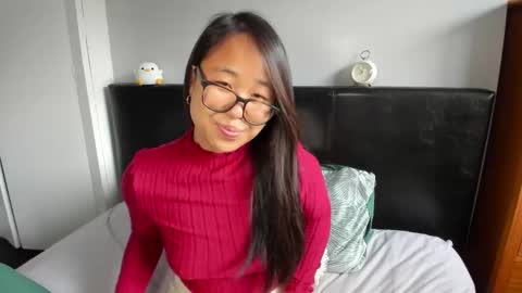 Snapshot of naughtynerdygirl chatting on October 7, 2025, 11:51 am Gigi Chu online show from October 7, 2025, 11:51 am