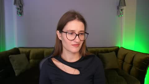 Snapshot of naughtynursevibe chatting on October 31, 2025, 7:31 am Ur Nurse online show from October 31, 2025, 7:31 am