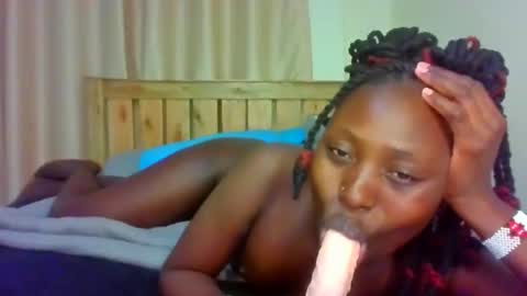 naughtyqueen12 online show from October 14, 2025, 10:32 pm