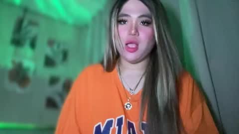 Rose Wilson online show from February 5, 2025, 10:08 am