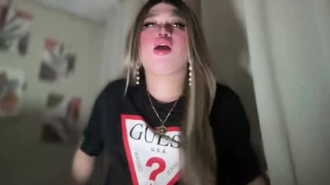 Rose Wilson online show from March 10, 2025, 2:37 pm