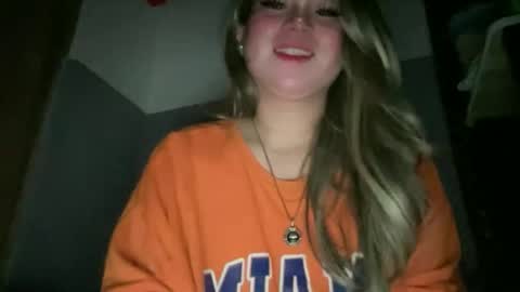 Snapshot of naughtyrosecum chatting on April 25, 2026, 3:09 pm Rose Wilson online show from April 25, 2026, 3:09 pm