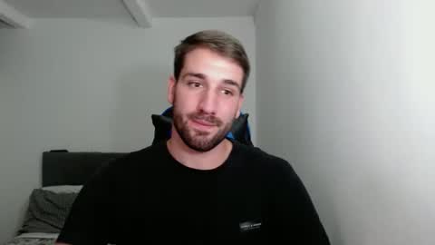 Snapshot of naugthy18boy chatting on January 20, 2025, 8:29 pm Nico online show from January 20, 2025, 8:29 pm