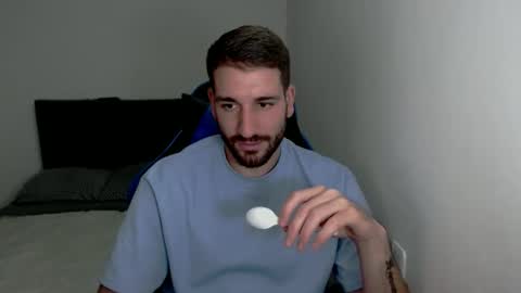 Snapshot of naugthy18boy chatting on February 12, 2025, 8:07 pm Nico online show from February 12, 2025, 8:07 pm