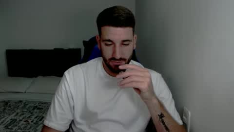 Snapshot of naugthy18boy chatting on February 25, 2025, 2:11 pm Nico online show from February 25, 2025, 2:11 pm