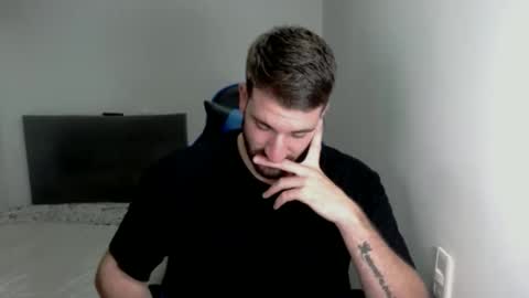 Snapshot of naugthy18boy chatting on March 4, 2025, 2:32 pm Nico online show from March 4, 2025, 2:32 pm