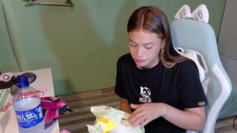 sabrina online show from January 11, 2026, 1:43 am