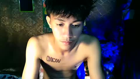 Snapshot of naugthyboyloy chatting on September 14, 2025, 4:39 pm Loy online show from September 14, 2025, 4:39 pm