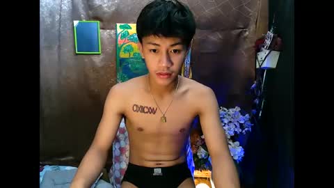 Snapshot of naugthyboyloy chatting on September 18, 2025, 4:14 am Loy online show from September 18, 2025, 4:14 am