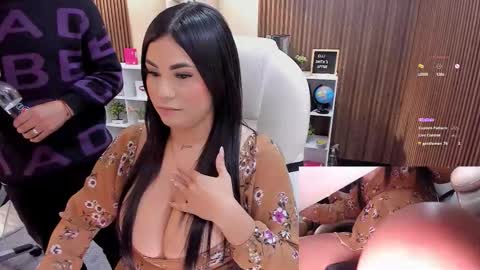         online show from November 17, 2025, 7:08 pm