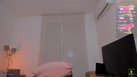 Nautica online show from September 12, 2025, 3:12 pm