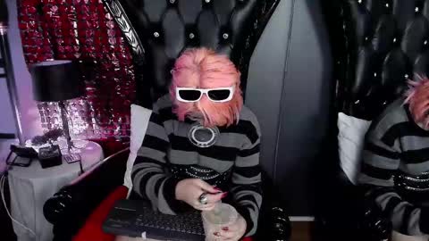 Navier  online show from January 11, 2026, 2:22 pm