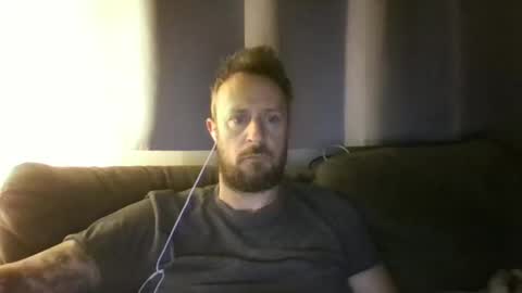 nawtydom1977 online show from February 3, 2026, 1:59 am