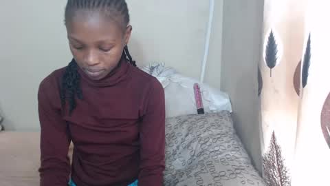 nawtylarissa_ online show from October 2, 2025, 8:21 am