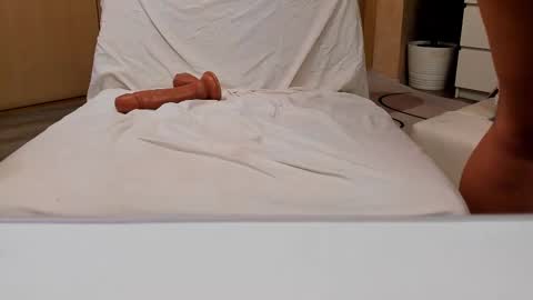 Eliza online show from February 14, 2026, 11:56 pm