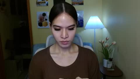 Nayika Huge online show from September 14, 2025, 7:07 am