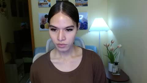 Nayika Huge online show from September 16, 2025, 6:14 am