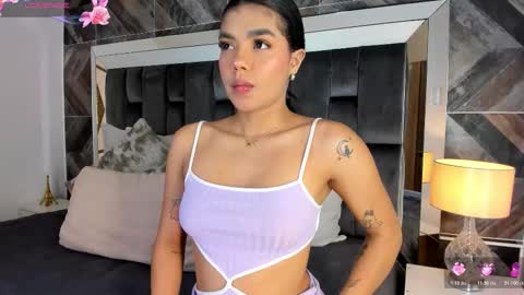 Snapshot of naylagrey chatting on February 19, 2026, 11:39 am online show from February 19, 2026, 11:39 am