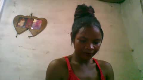 Snapshot of naylah313 chatting on February 5, 2026, 6:40 am Nayla online show from February 5, 2026, 6:40 am