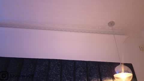 Snapshot of naylapot_ chatting on January 5, 2026, 5:27 pm Juli online show from January 5, 2026, 5:27 pm