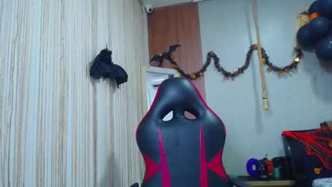 Snapshot of nazper_ chatting on November 4, 2025, 4:39 pm Nazper online show from November 4, 2025, 4:39 pm