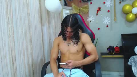 NAZPER online show from November 18, 2025, 6:34 pm