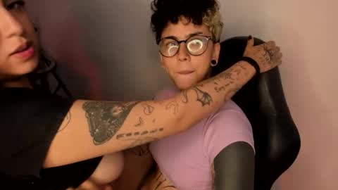 nazzz10 online show from November 28, 2025, 5:15 pm