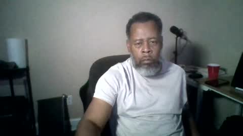 Terry online show from September 15, 2025, 2:33 am