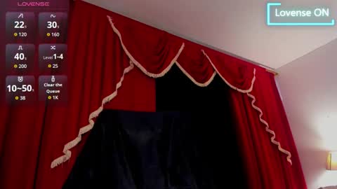 ncyhotxx online show from October 28, 2025, 8:00 pm