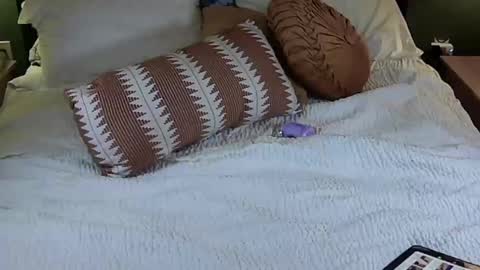 Thony online show from September 26, 2025, 7:29 pm